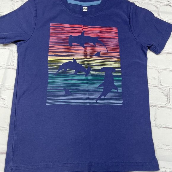 Tea Collection Kantha Koi Fish / Rainbow + Sharks Graphic Tee Bundle Size 8 - Picture 5 of 8